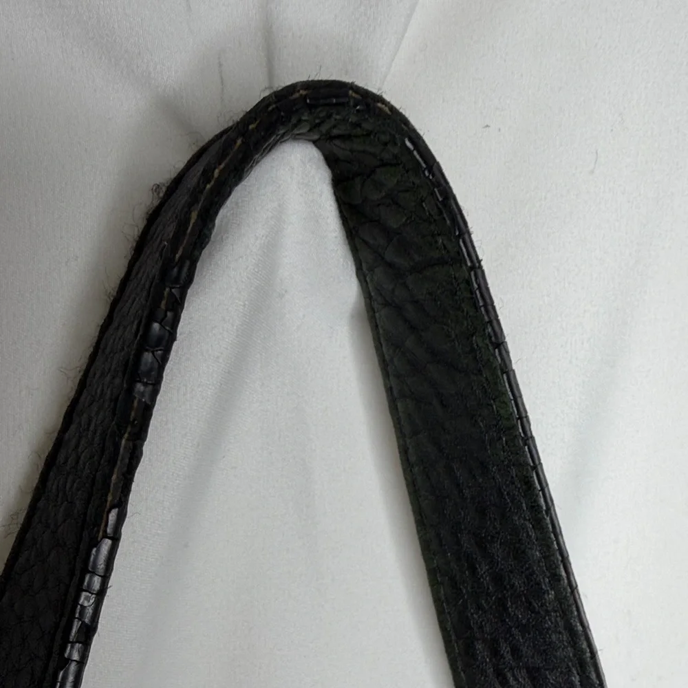 Cole Haan Elegant Black Leather Hobo Bag - Picture 4 of 9